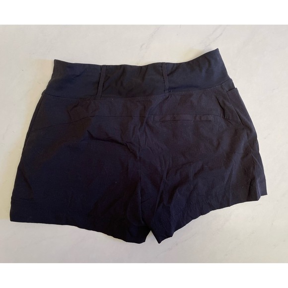 Athleta Trekkie North Short Black Size 6 - Picture 4 of 4